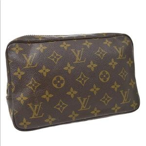 Extra LARGE COSMETIC MAKEUP LOUIS VUITTON BAG